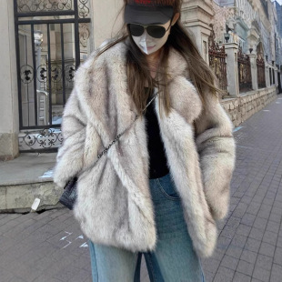 90. Viking Queen Faux-Fur Collar Shawl – Warrior Cape & Scarf for Halloween Party