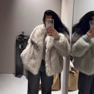 124. Amazon Europe-America 2025 AW Short Raccoon-Faux-Fur Street-Style Jacket