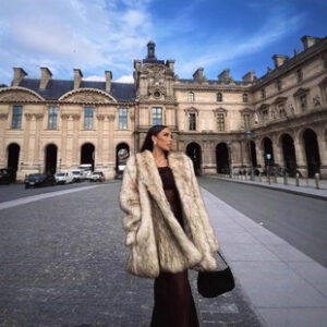 19. Europe-America Autumn/Winter Silver-Fox-Look Premium Short Faux-Fur Coat – Slouchy Style
