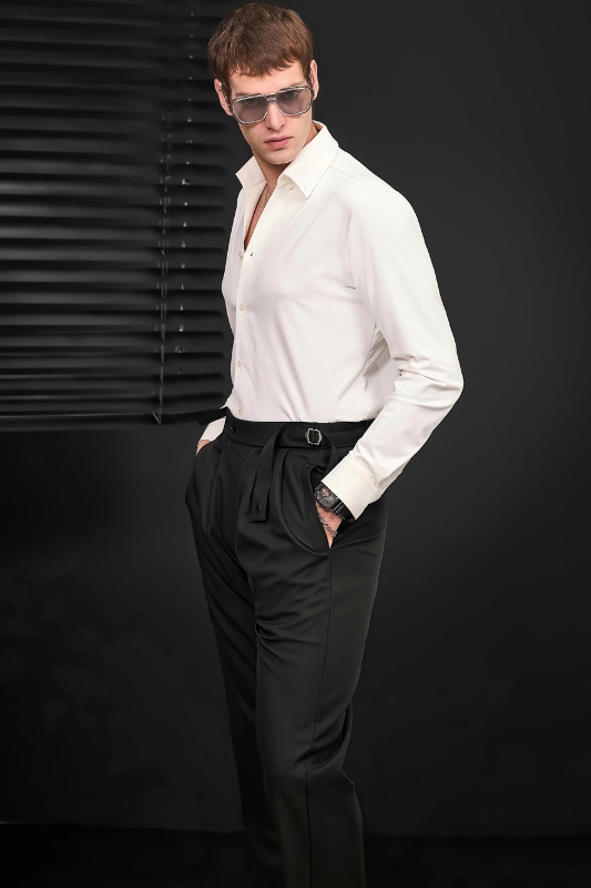 7_77c77e47-dcad-4eb9-bc7e-fb3e65ffdbbe Wellington Side-Tab Trousers-Black