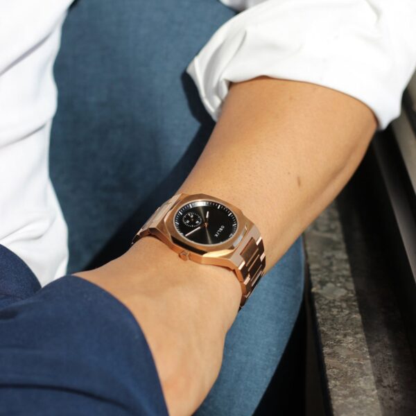 Men Quartz Black Dial Analog Stainless Steel Watch Zeus-Rose Gold