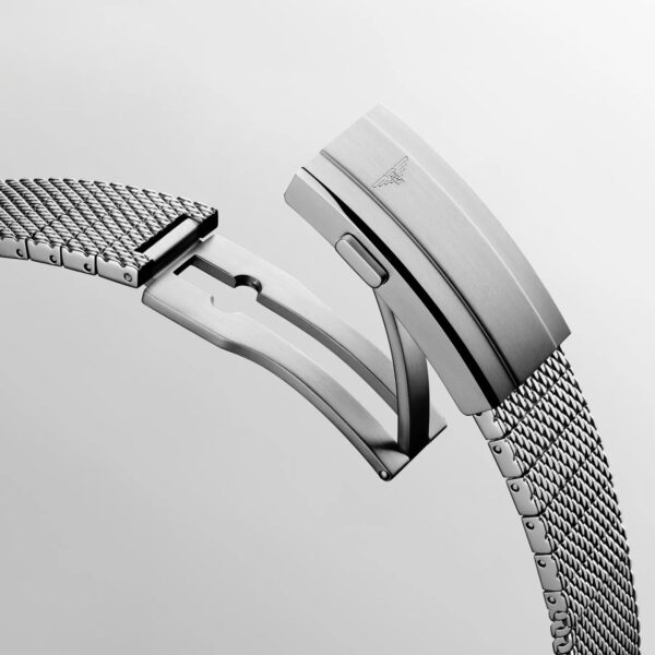 Hydroconquest Men Automatic Black Dial Analog Stainless Steel Watch L37884906